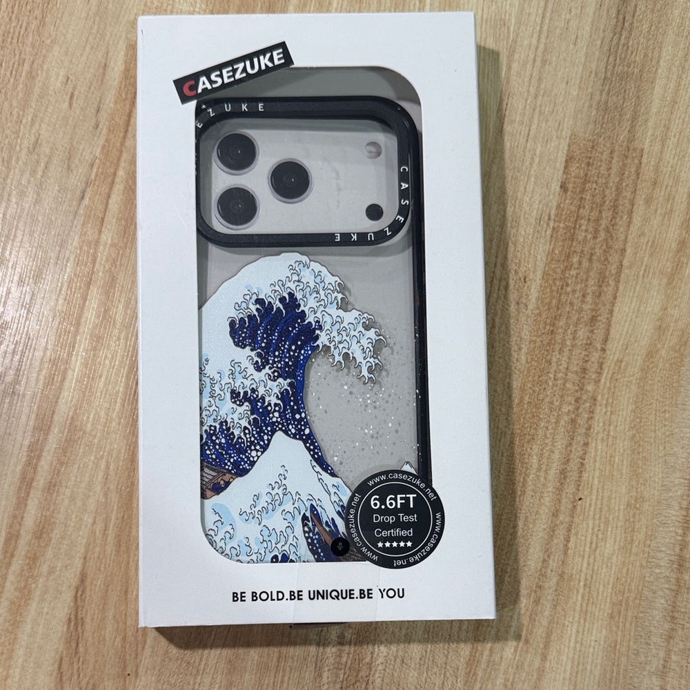 Casezuke Blue Japanese Wave Phone Case for iPhone 17